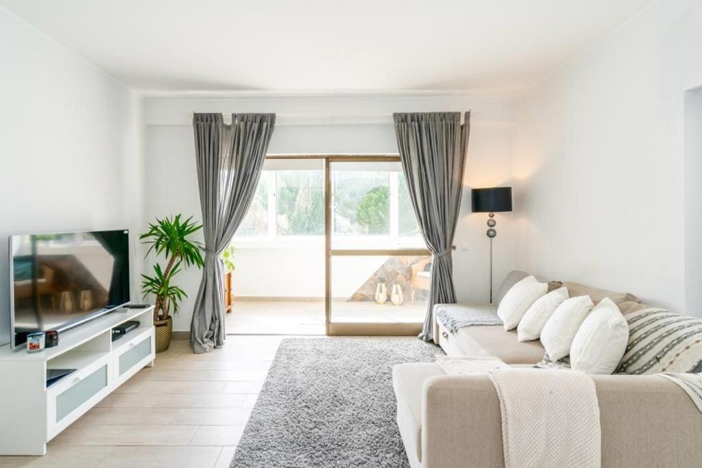 Spacious 1 Bed In Vilamoura, Fast Wifi & Pool Куартейра Екстер'єр фото