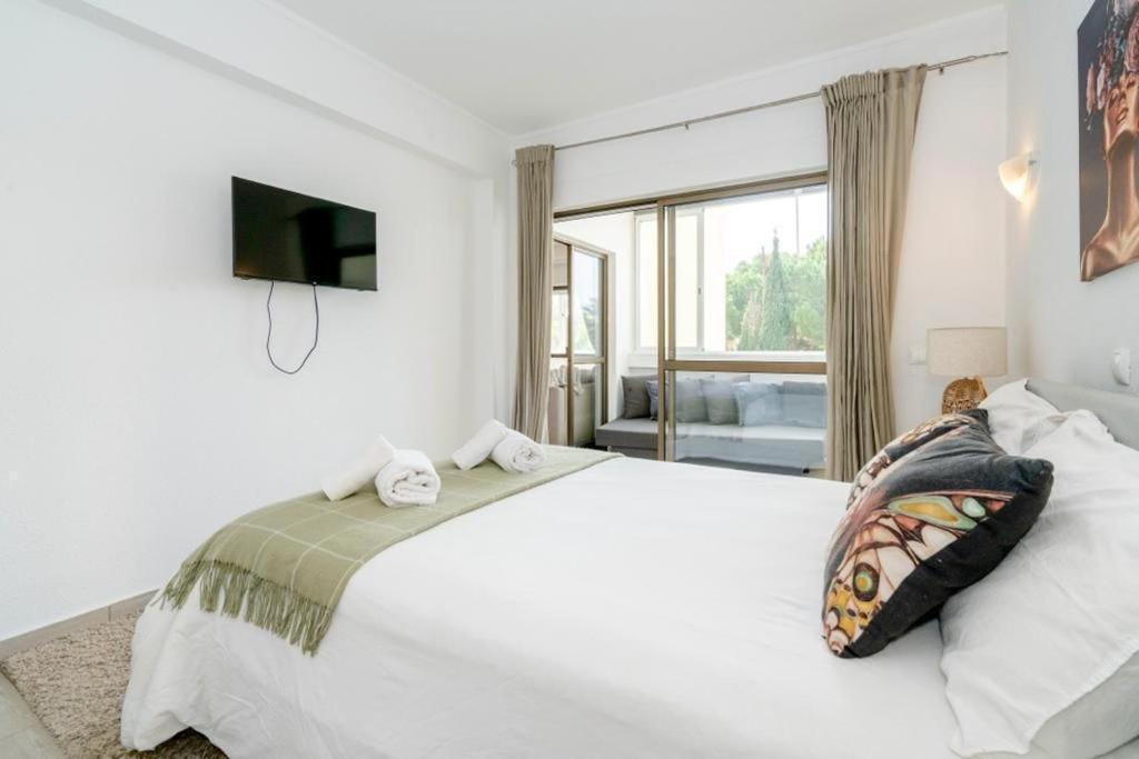 Spacious 1 Bed In Vilamoura, Fast Wifi & Pool Куартейра Екстер'єр фото